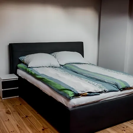 Apartment Emka Z Balkonem